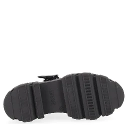 BALLERINA WITH LOGO BUCKLE