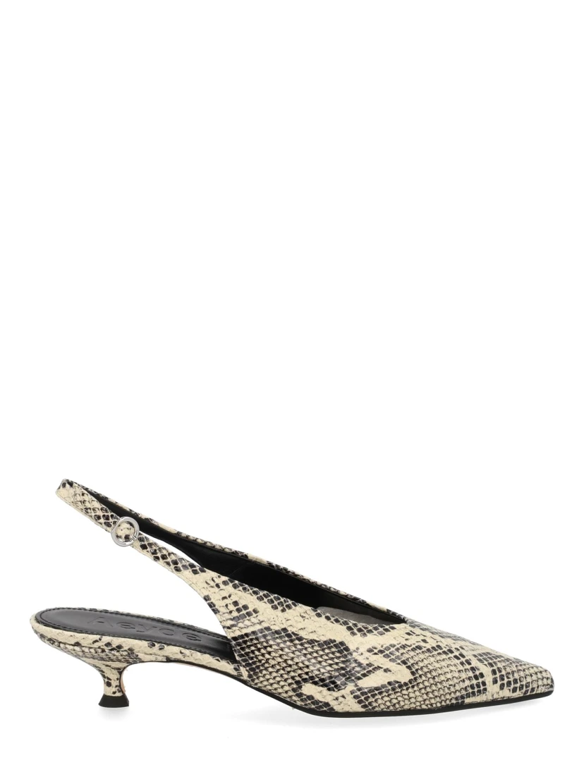 حذاء "كاميلا"