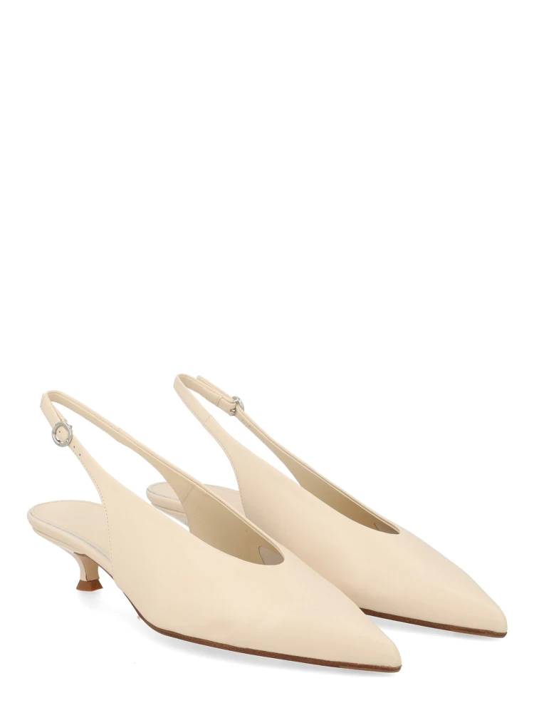 "كاميلا" فتحة منخفضة alternative