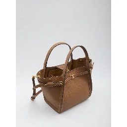 حقيبة تسوق صغيرة