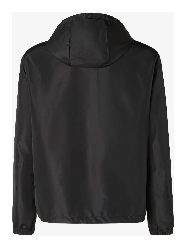 جاكيتات فندي سوداء alternative