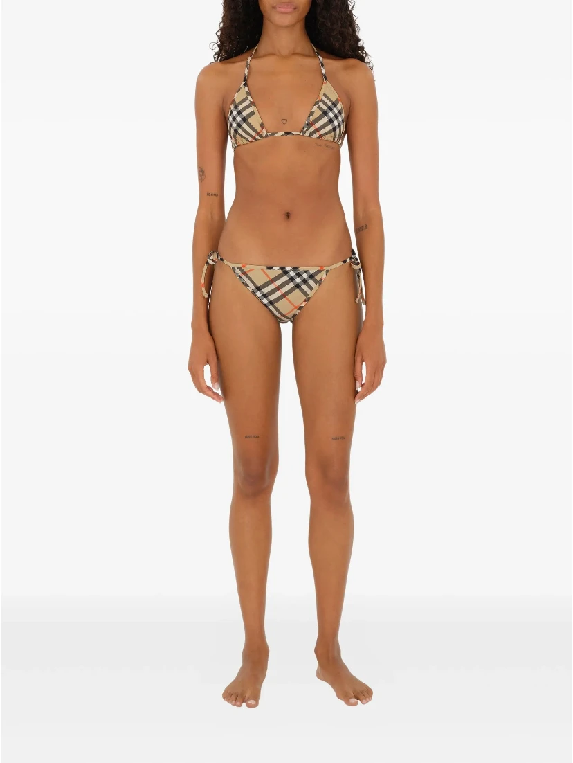 Burberry Sea clothing Brown