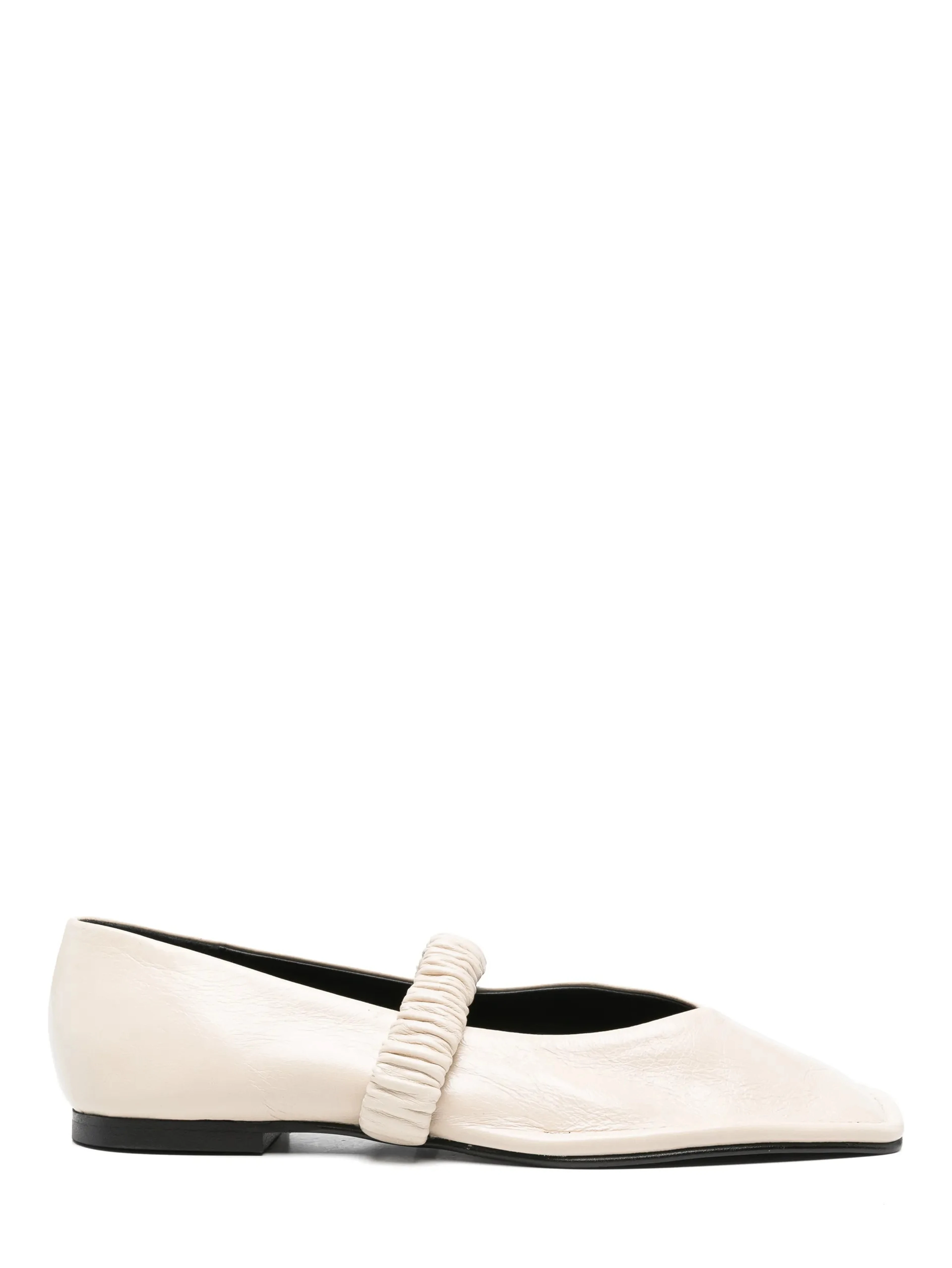 ALOHAS Flat shoes White