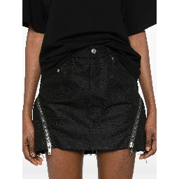 تنانير ريك أوينز سوداء