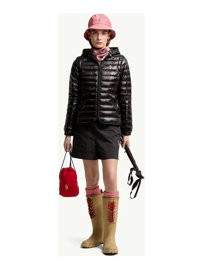 معاطف مونكلير سوداء