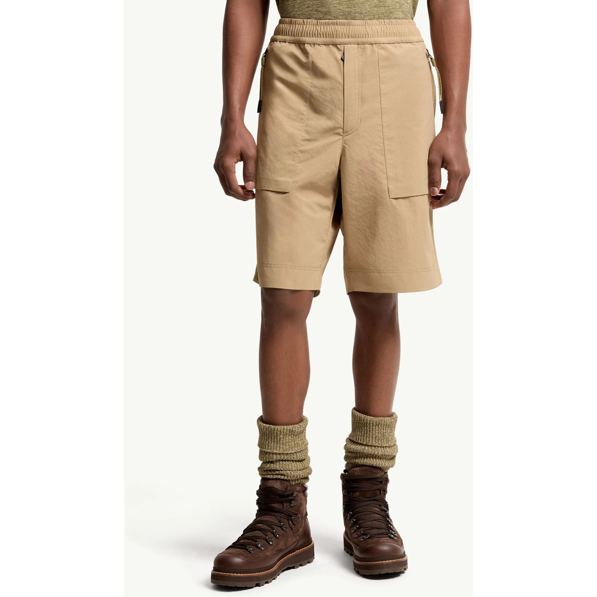 Moncler Shorts Beige