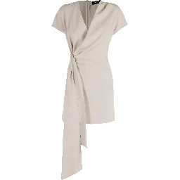 فستان قصير منسدل بياقة على شكل حرف V