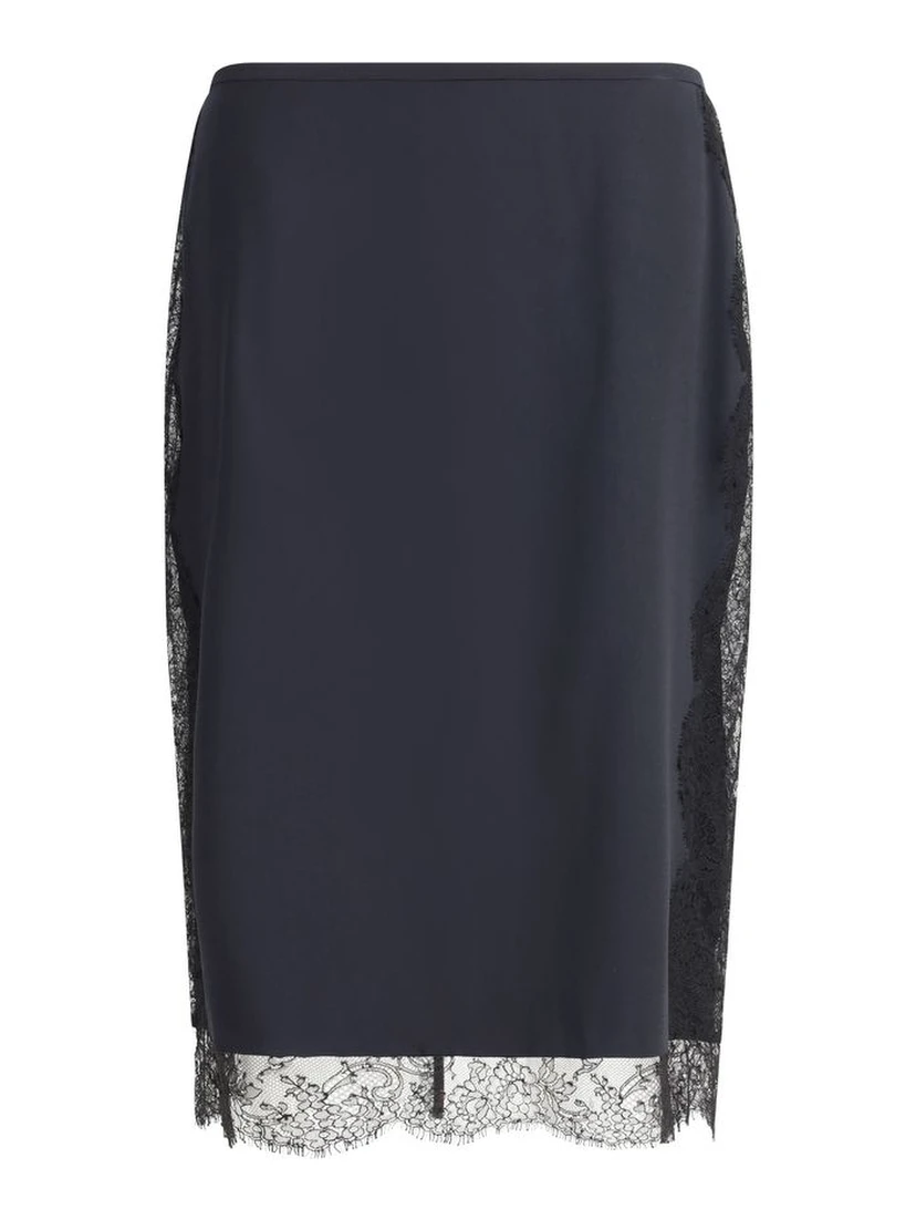 تنورة ميدي سوداء من الحرير