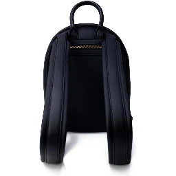 حقيبة ظهر سوداء من البولي إيثيلين