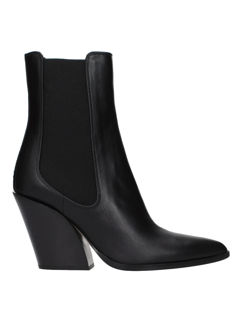 حذاء كاحل من الجلد الأسود