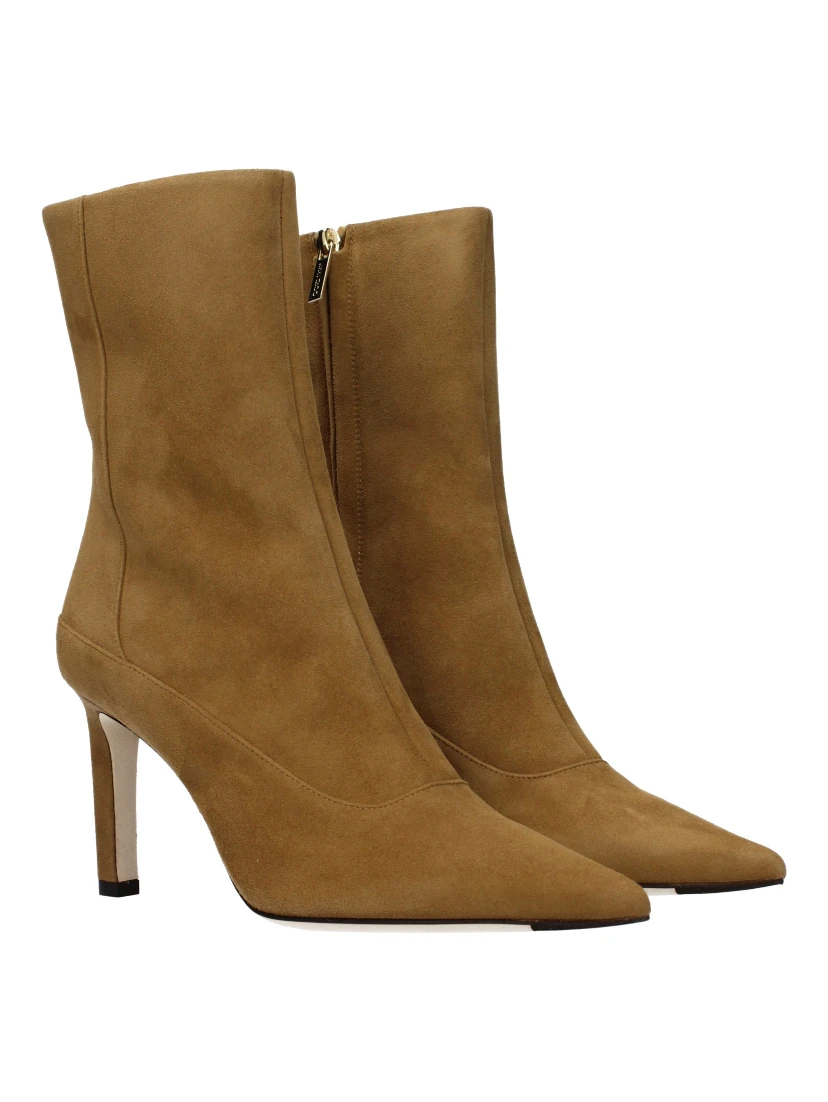 حذاء كاحل من الجلد البني