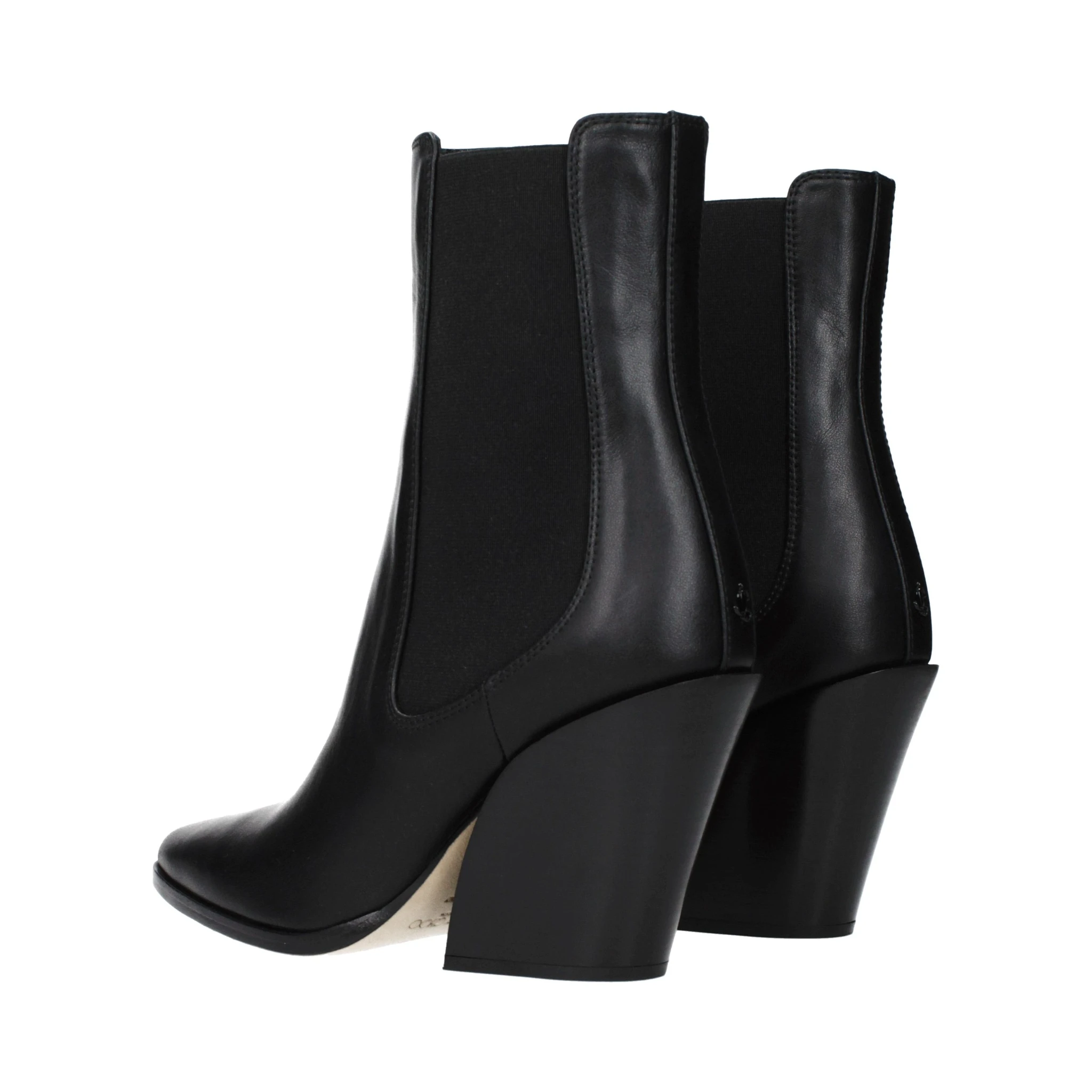 حذاء كاحل من الجلد الأسود