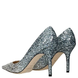 مضخات بلاستيكية رمادية