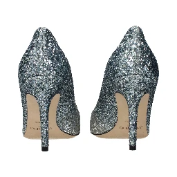 مضخات بلاستيكية رمادية