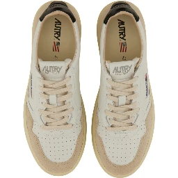 MEDALIST LOW SNEAKER