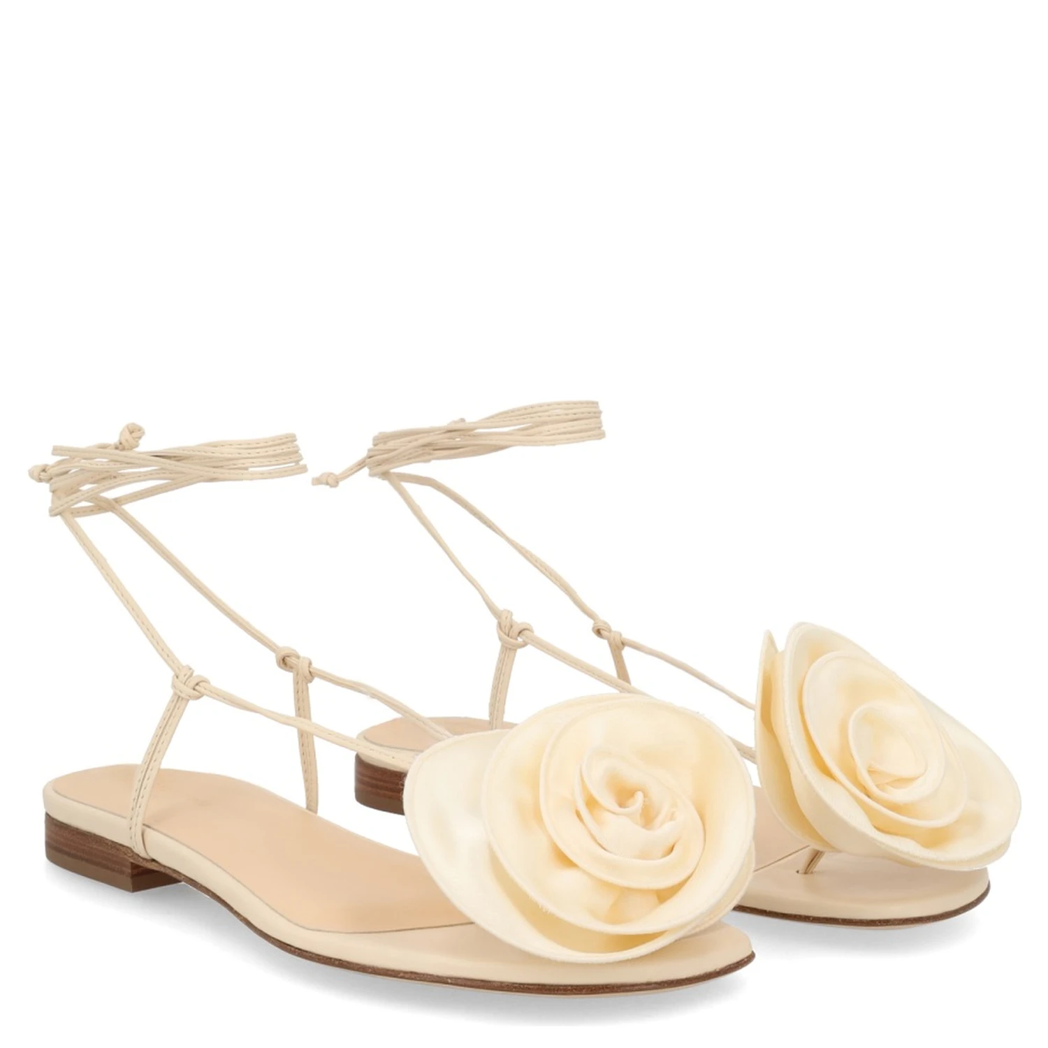 SANDAL WITH SILK FLOWER