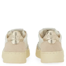 SNEAKER MEDALIST LOW