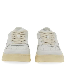 SNEAKER "MEDALIST LOW"