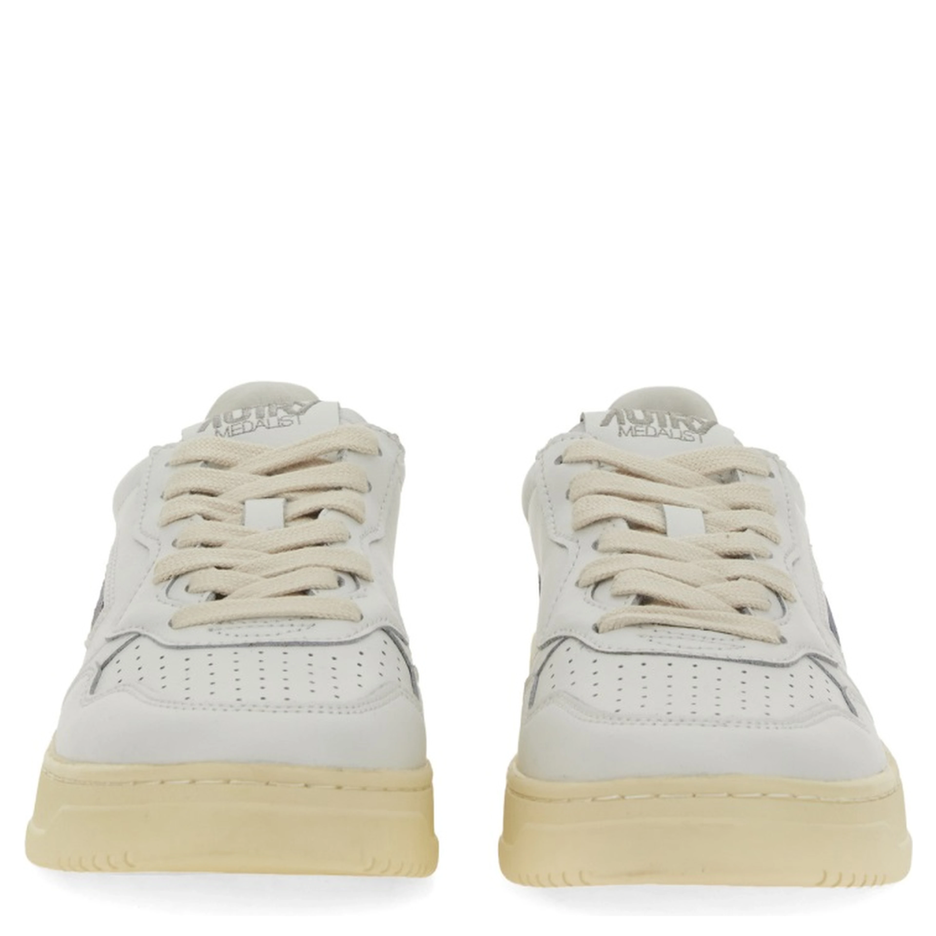 SNEAKER "MEDALIST LOW"