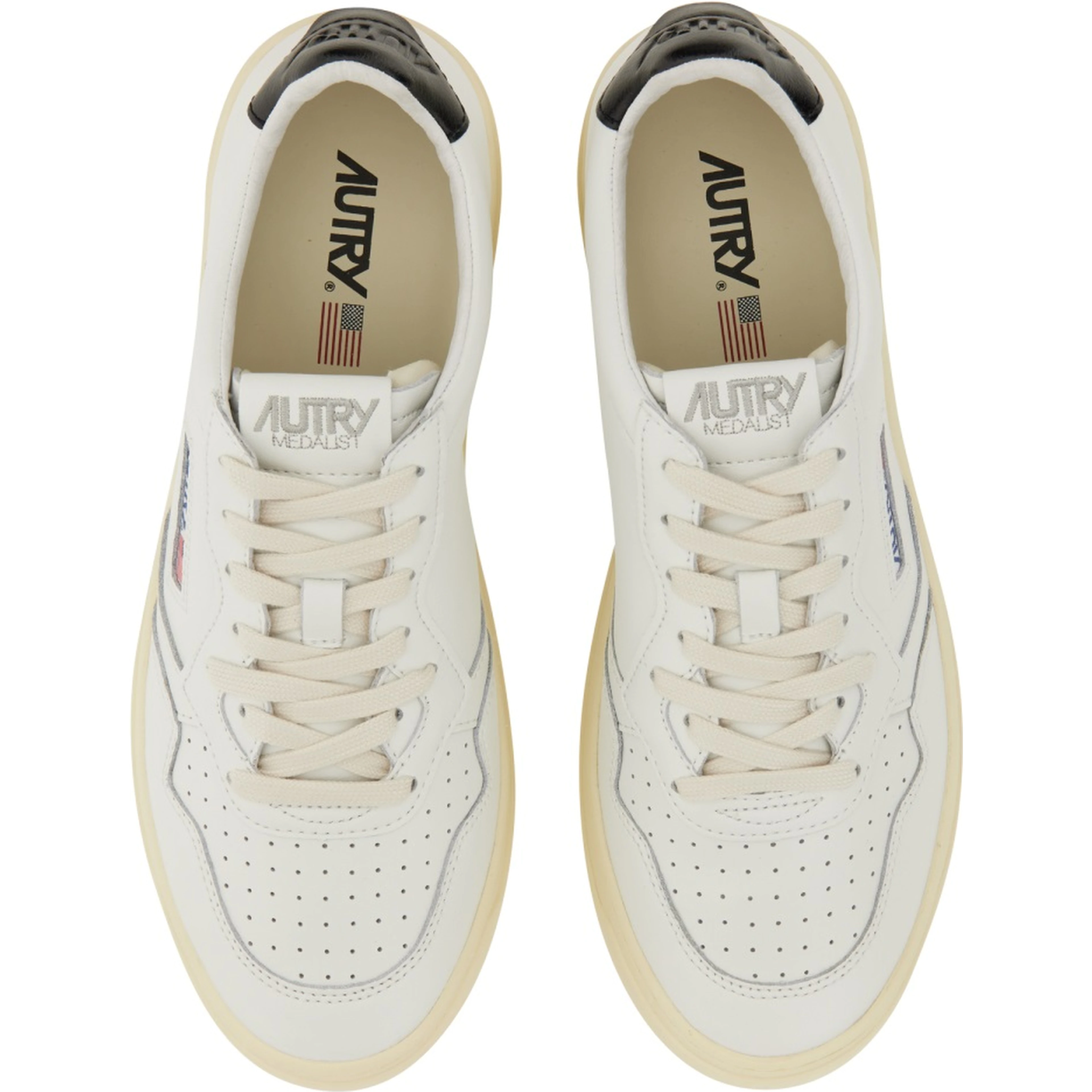 SNEAKER MEDALIST LOW
