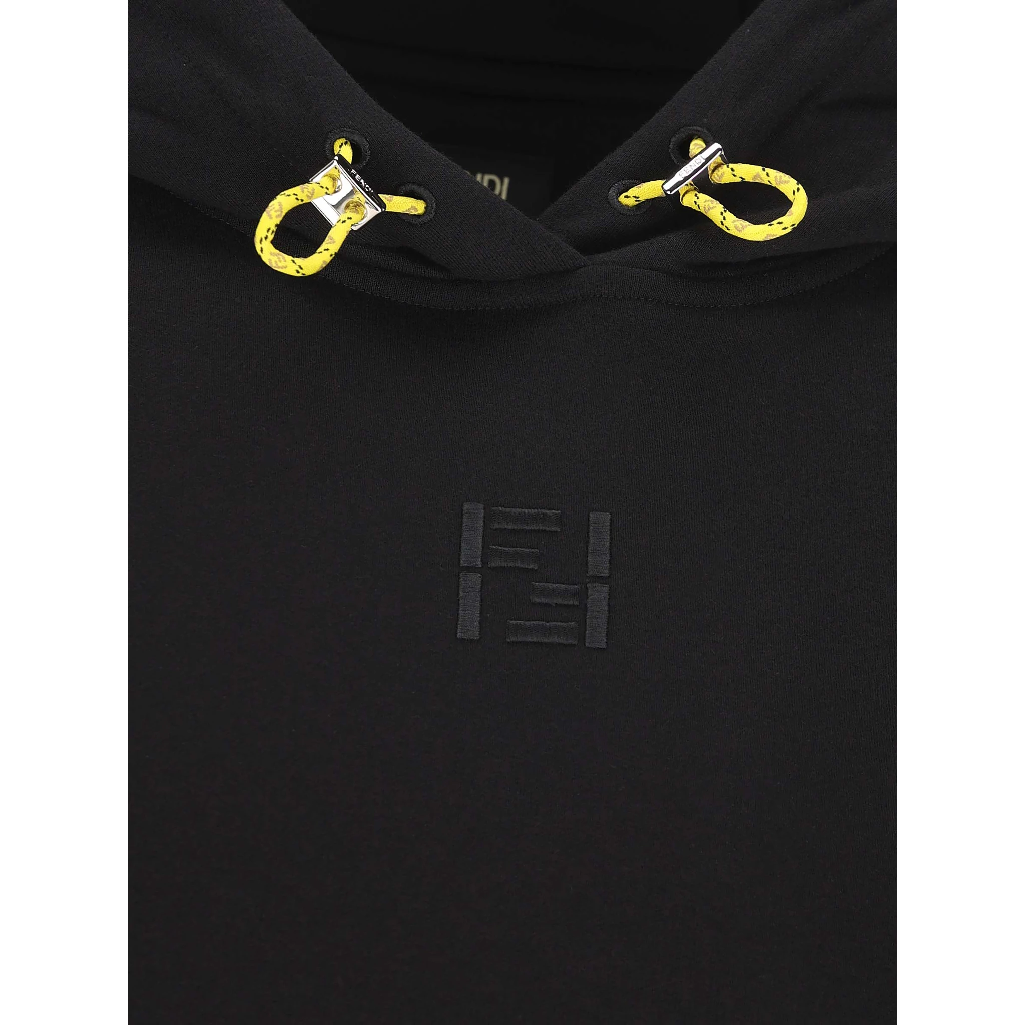 كنزات فندي سوداء