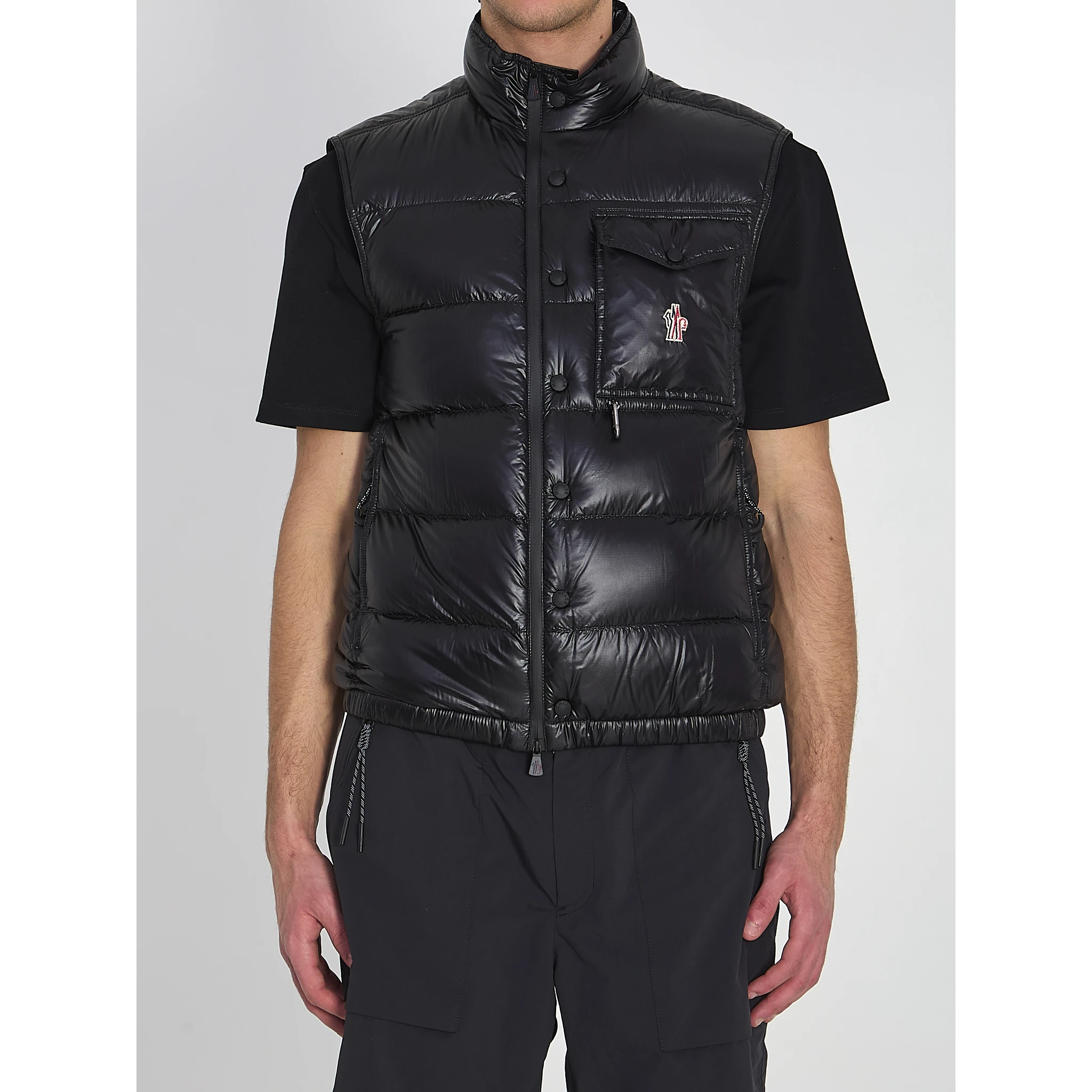 Uychi packable padded vest