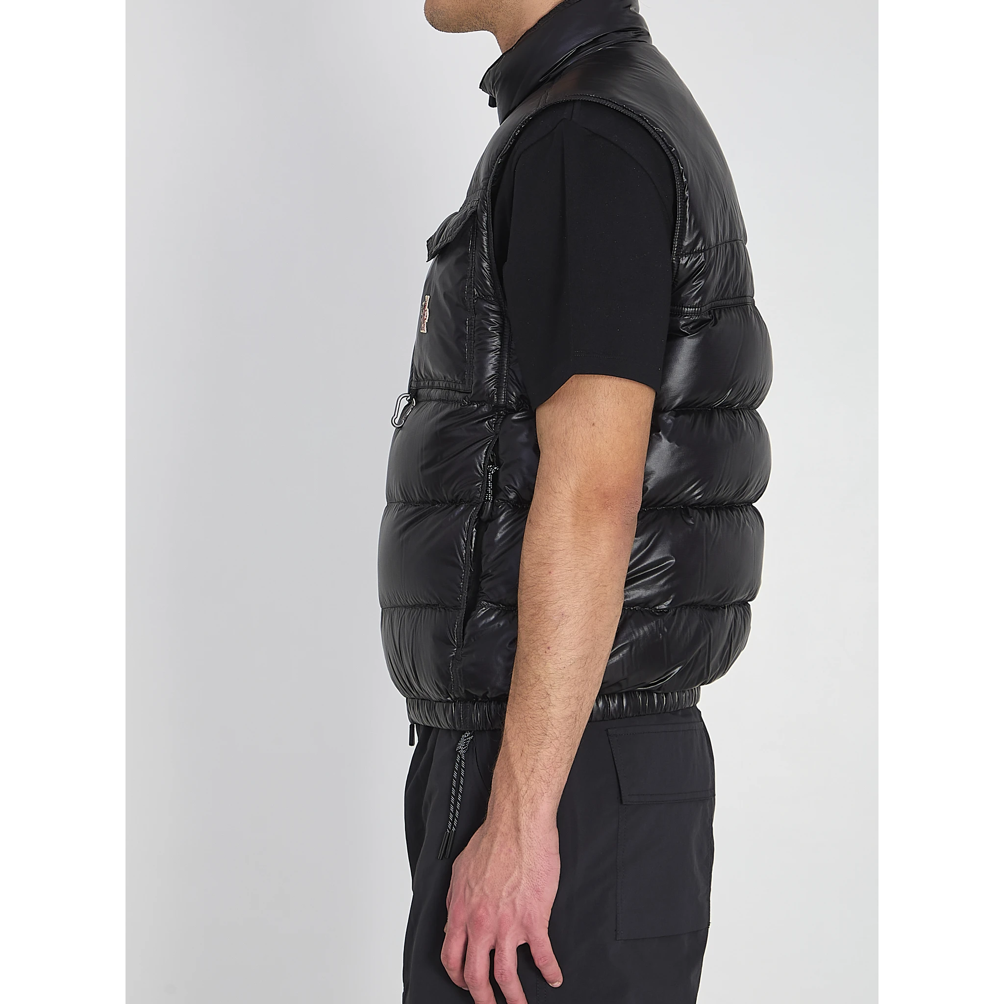 Uychi packable padded vest