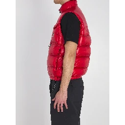 Uychi packable padded vest