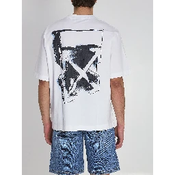 3D Arrow Spray T-shirt