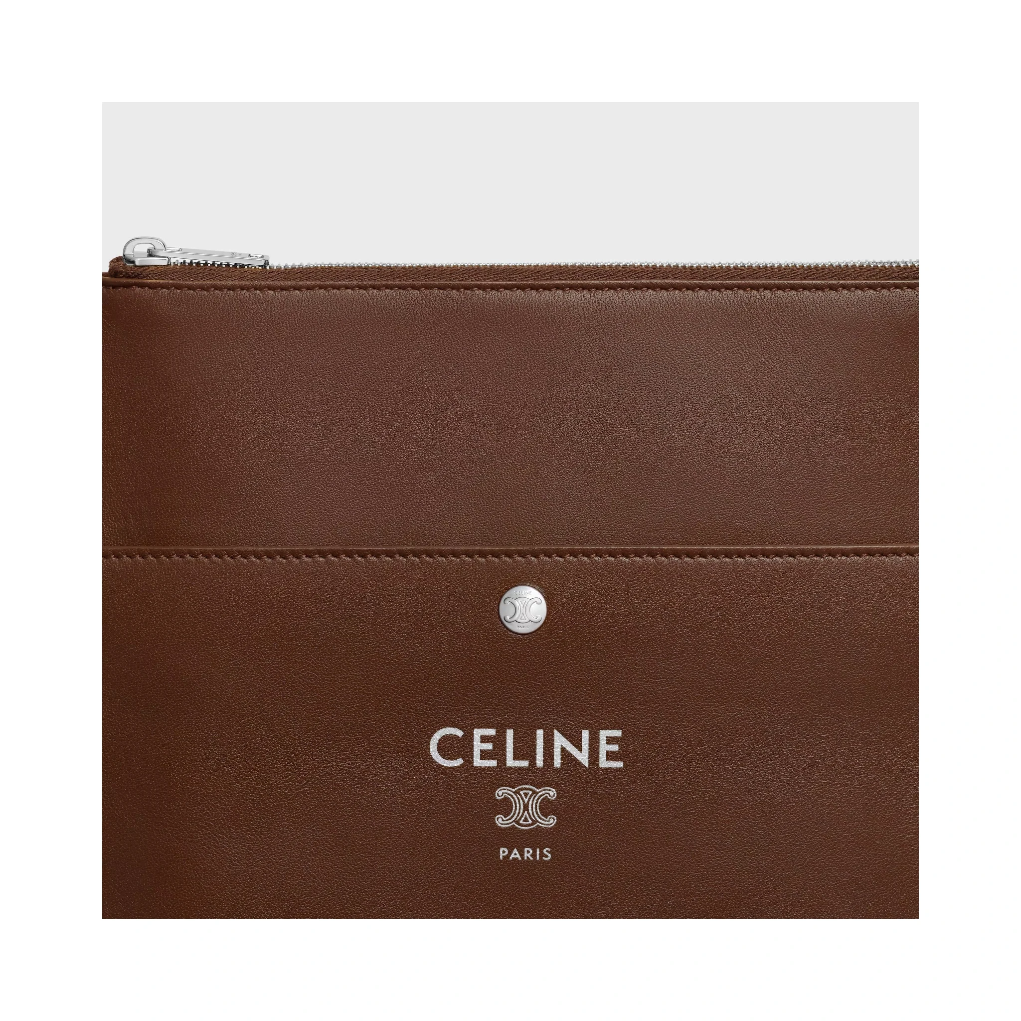 حقيبة صغيرة "حادة" من الجلد