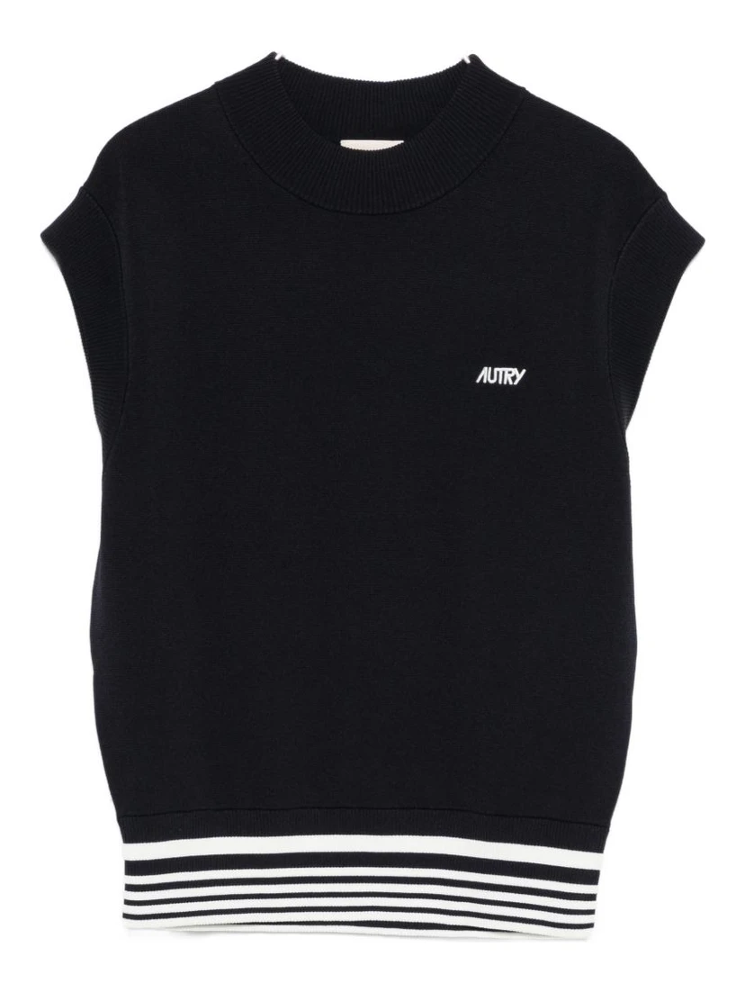 كنزات أوتري زرقاء