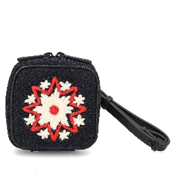 حقائب مونكلير غرينوبل.. حمراء