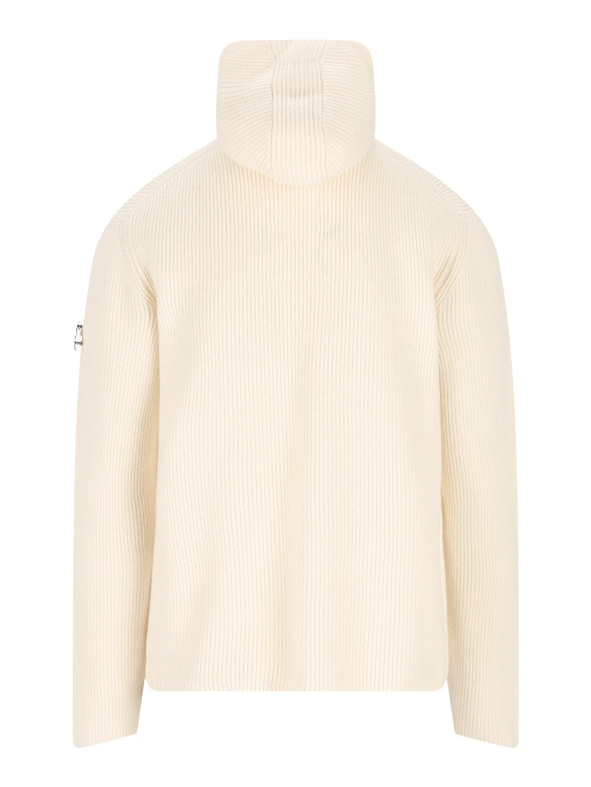 كنزات مونكلير × جيل ساندر بيضاء