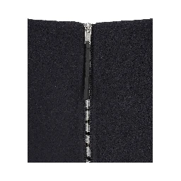 تنانير من تصميم مونكلير وجيل ساندر