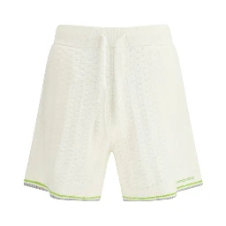 شورت برمودا أبيض من القطن