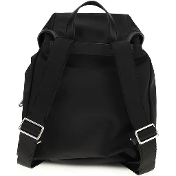 حقيبة ظهر سوداء من البولياميد