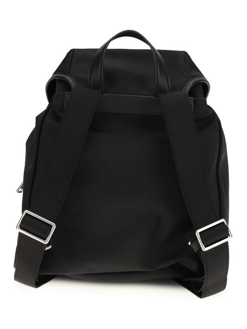 حقيبة ظهر سوداء من البولياميد