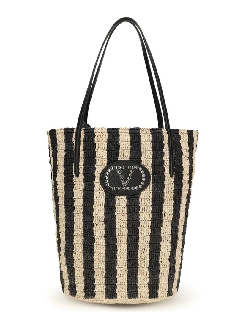 حقيبة ظهر من الرافيا السوداء