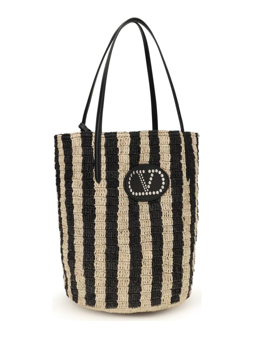 حقيبة ظهر من الرافيا السوداء