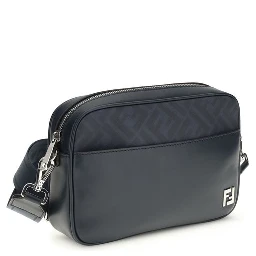 حقيبة كتف بوس توروس من جلد العجل الأزرق