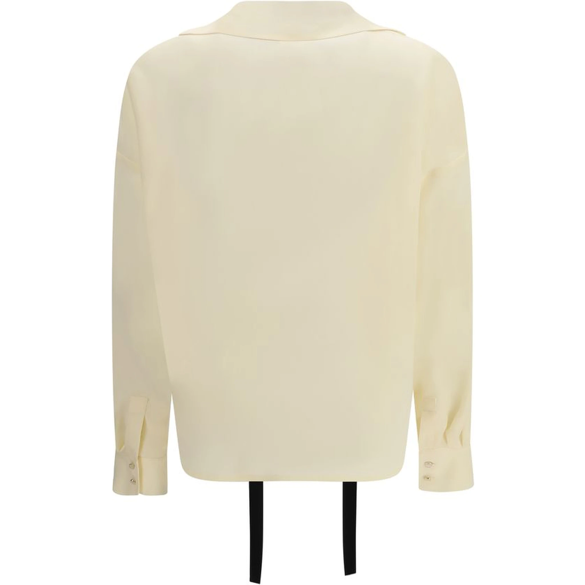 بلوزة حريرية بيج