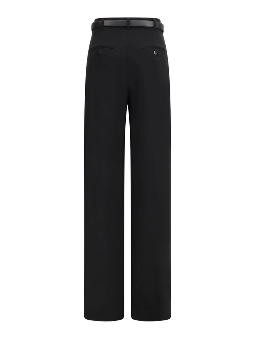 غطاء من ثلاثي الأسيتات الأسود