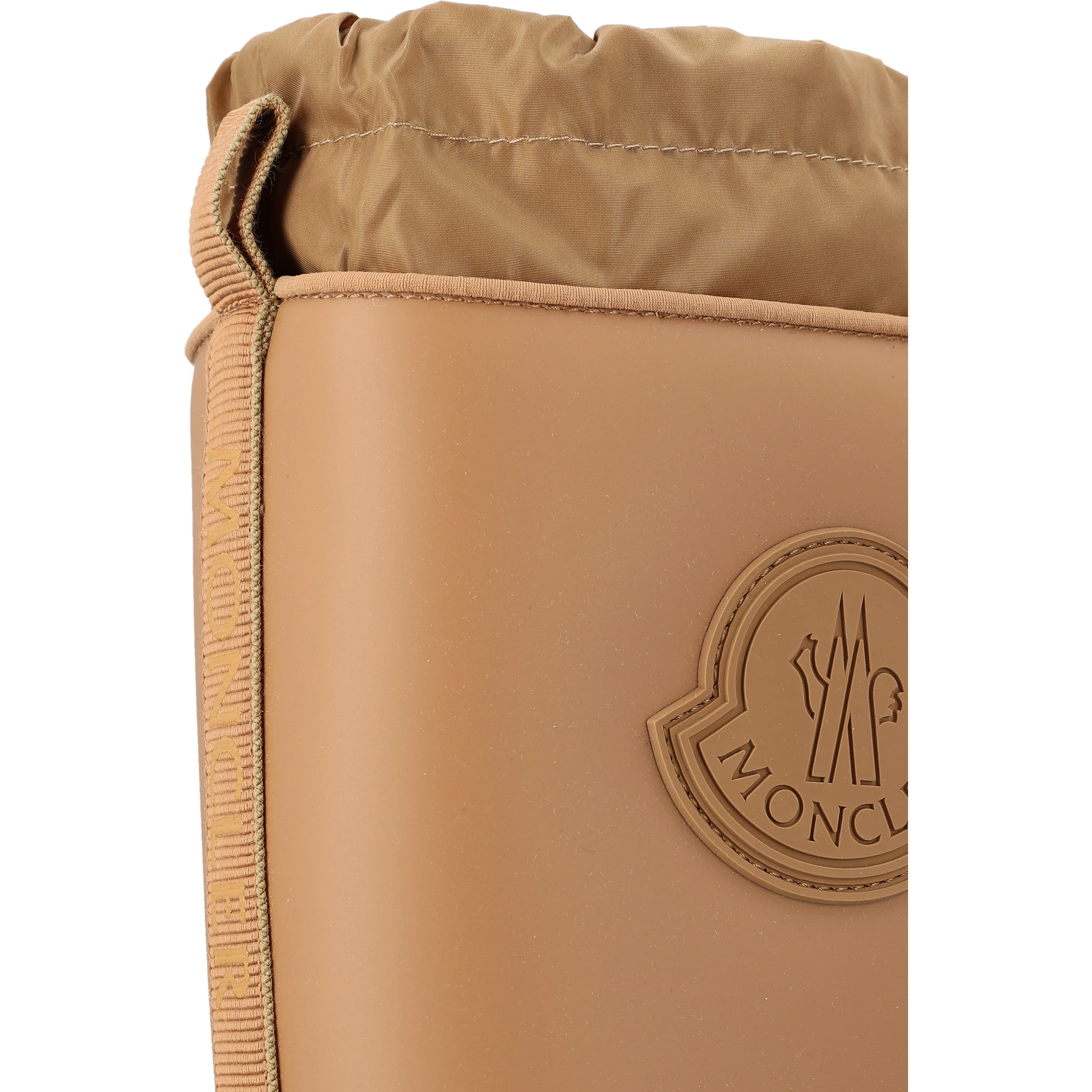 أحذية مونكلير بنية اللون