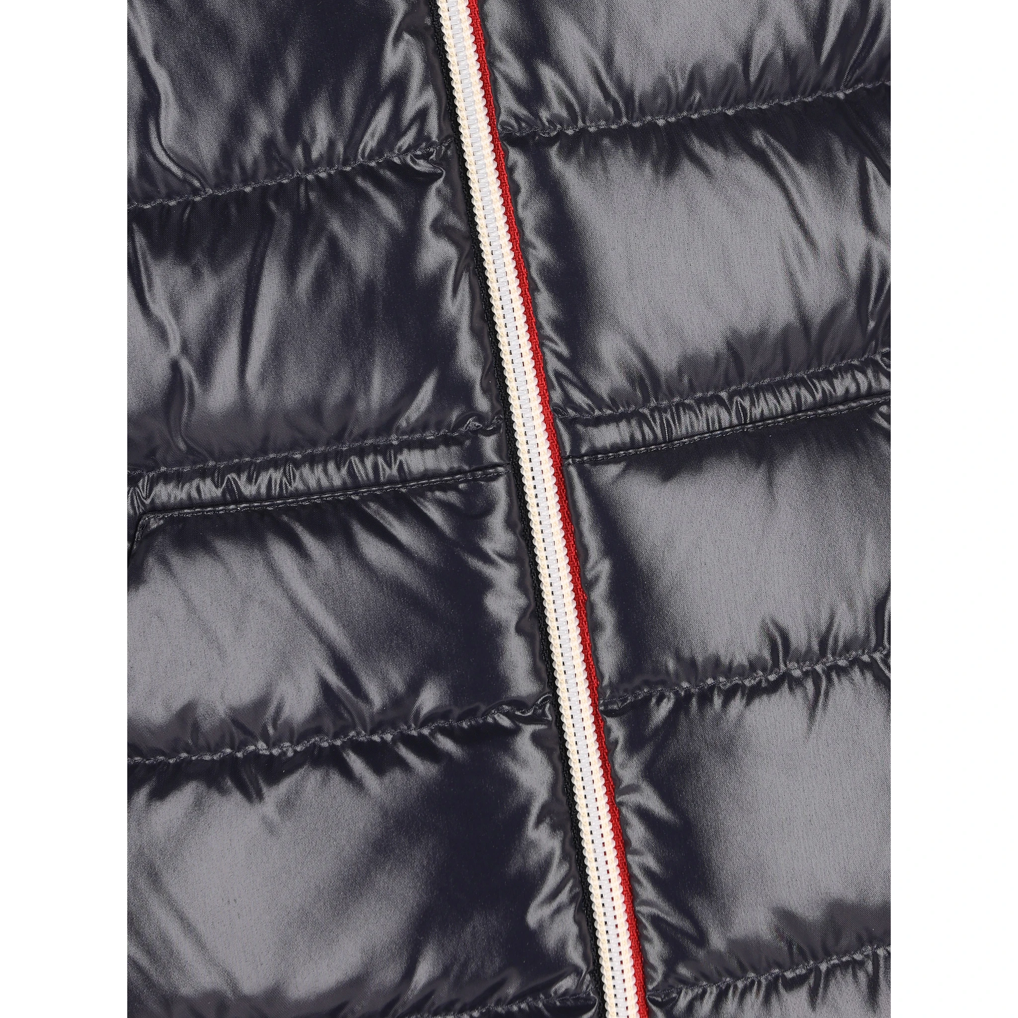 معاطف مونكلير للأطفال