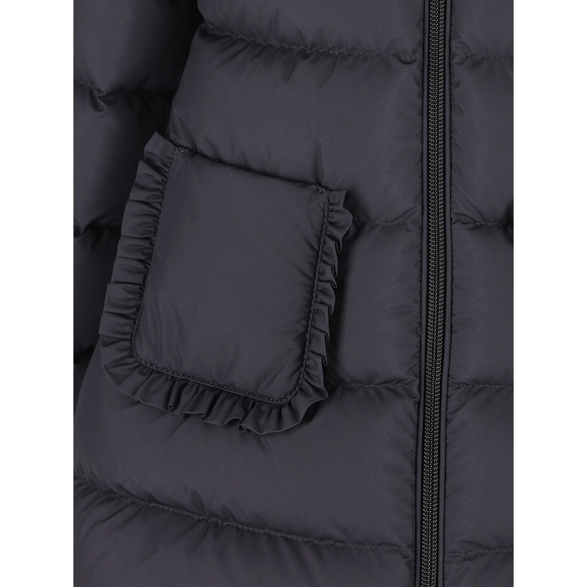 معاطف مونكلير للأطفال