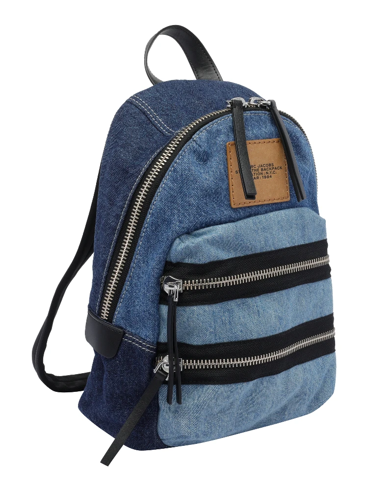 مارك جاكوبس الأزرق alternative