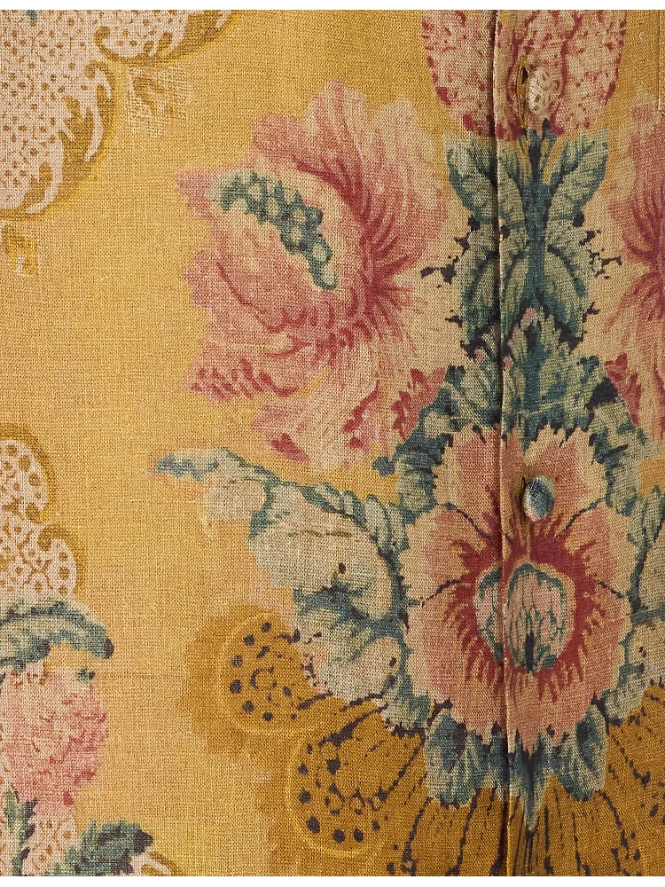 VALENTINO GARAVANI alternative