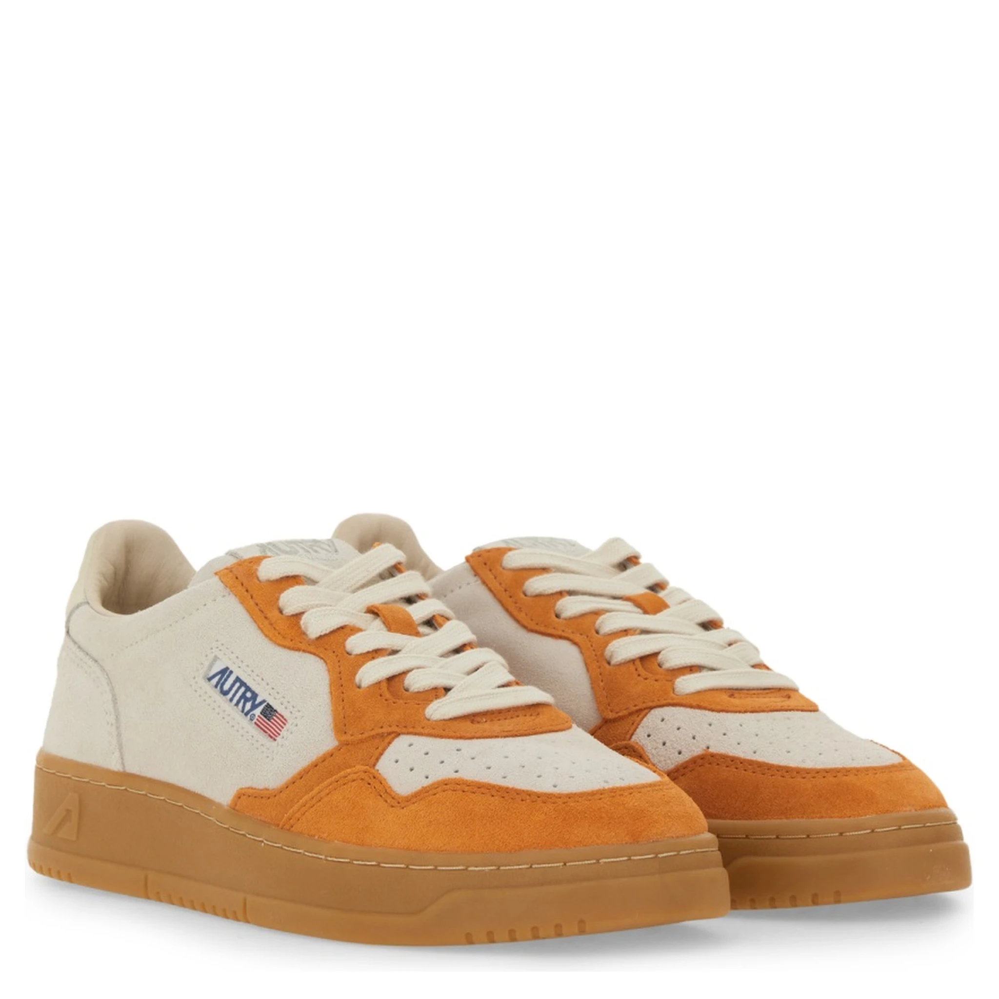 "MEDALIST LOW" SNEAKER
