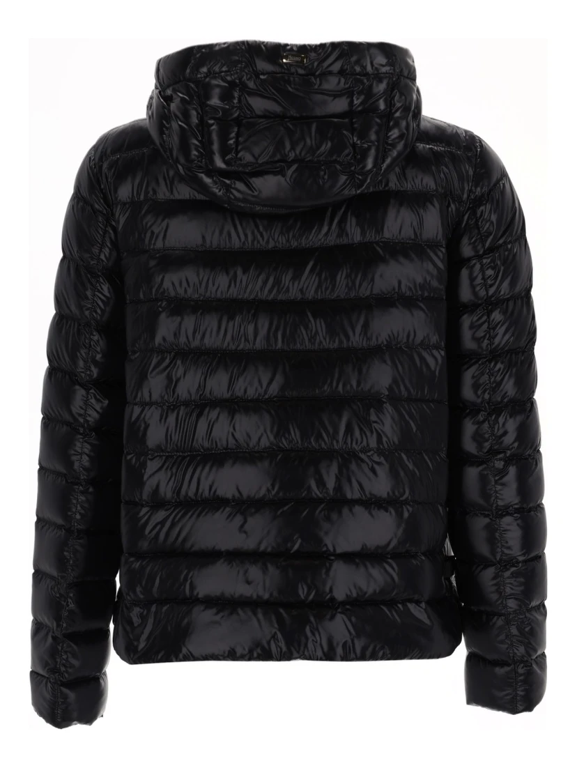 DOWN JACKET WITH HOOD