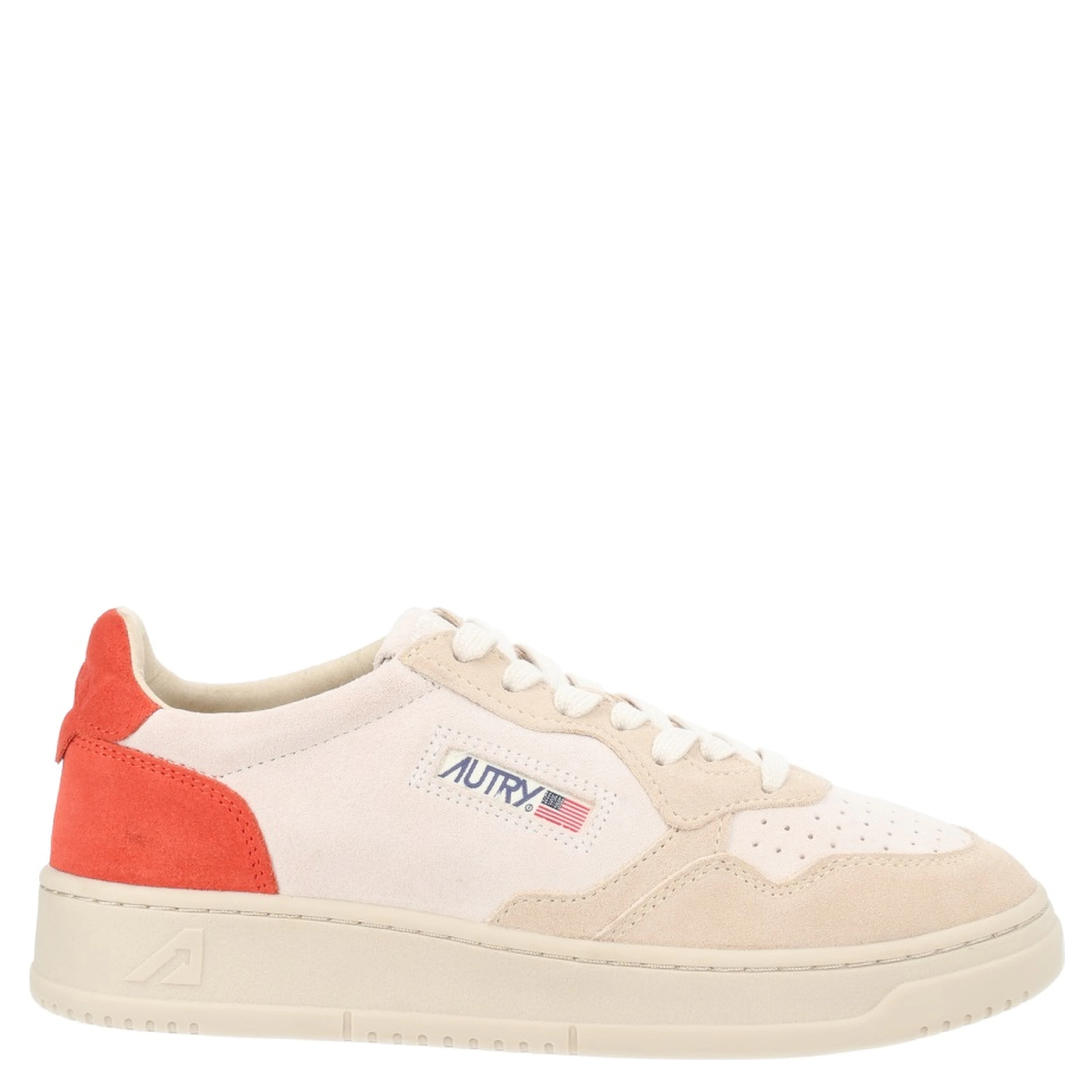 "MEDALIST LOW" SNEAKER